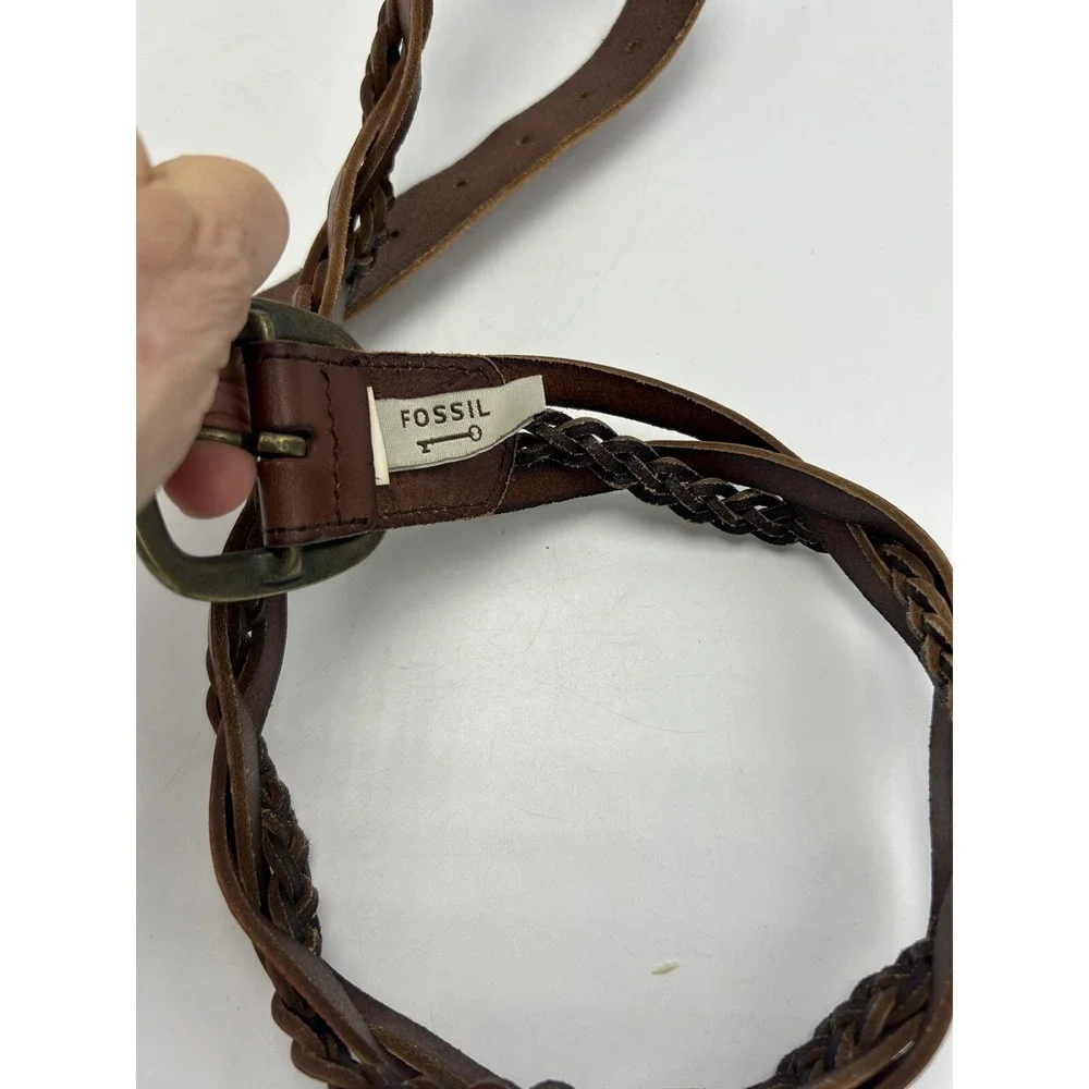 Fossil excellent hooks